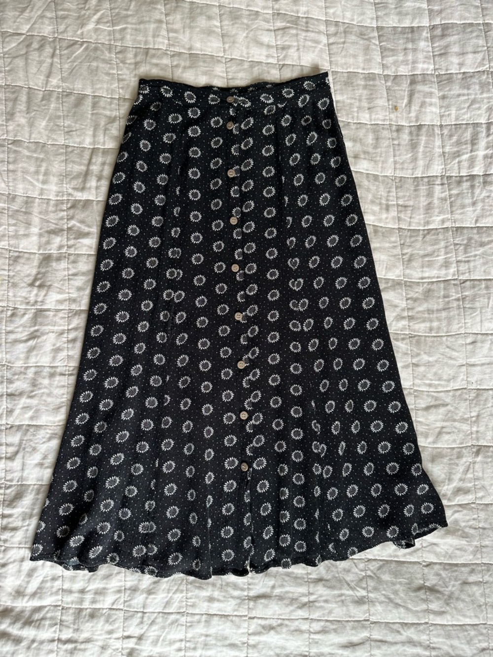 Sigrid Olsen Black Midi Skirt with White Sunburst Print